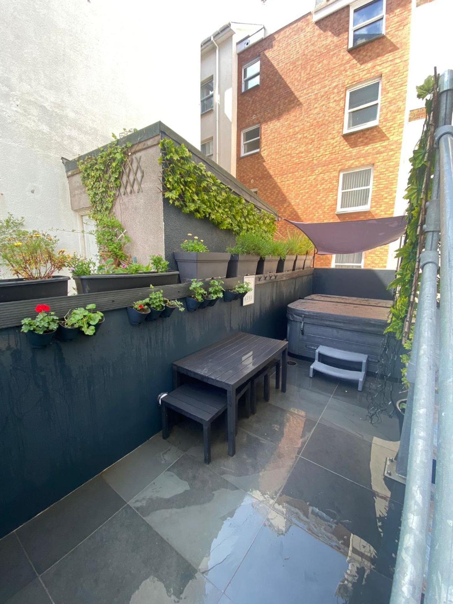 3 The View Apartments Ilfracombe - Hot Tub, Parking, Lift, Ev Экстерьер фото