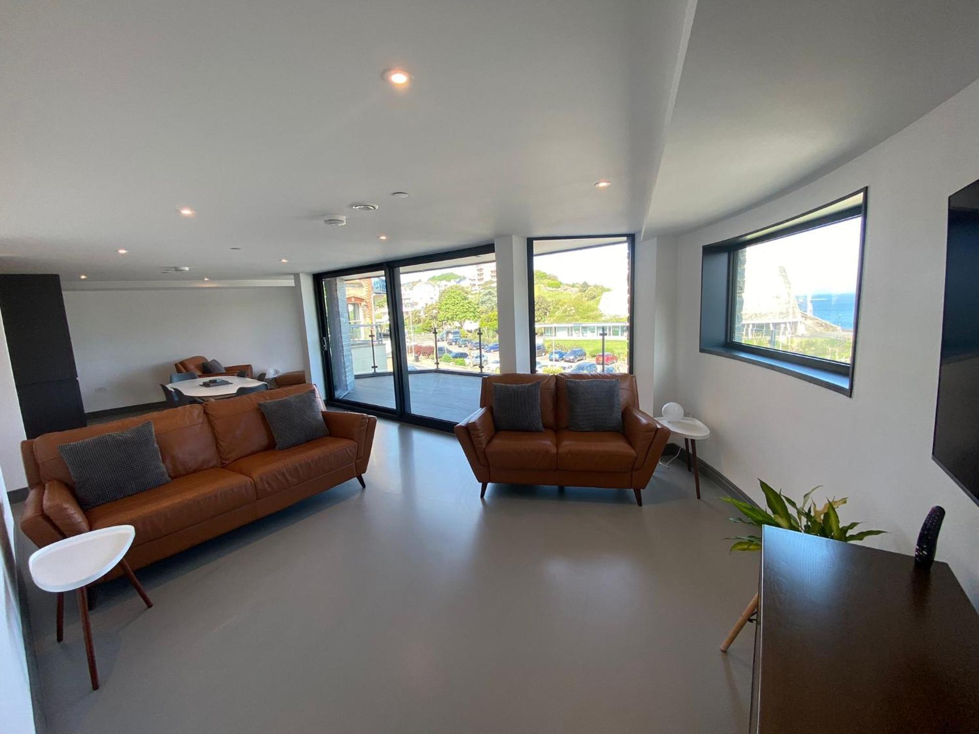 3 The View Apartments Ilfracombe - Hot Tub, Parking, Lift, Ev Экстерьер фото
