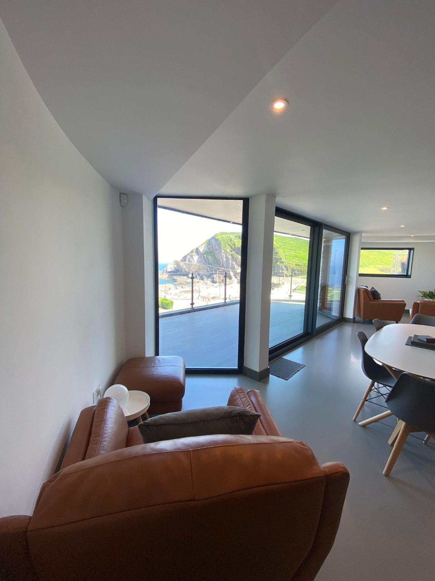 3 The View Apartments Ilfracombe - Hot Tub, Parking, Lift, Ev Экстерьер фото