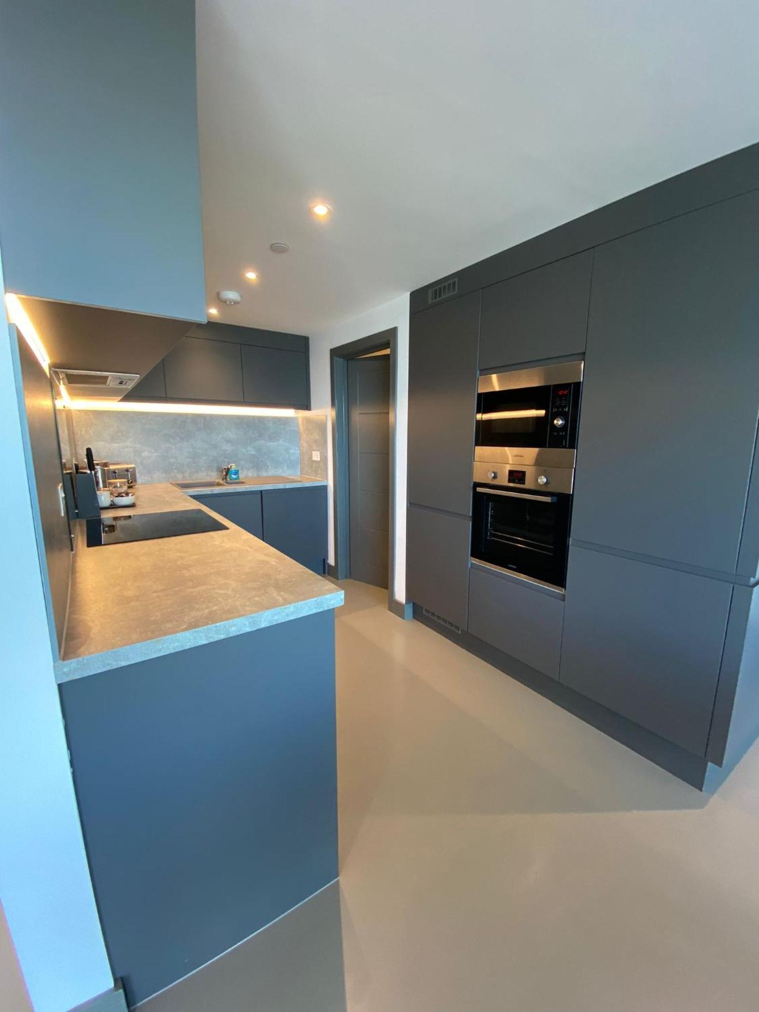 3 The View Apartments Ilfracombe - Hot Tub, Parking, Lift, Ev Экстерьер фото